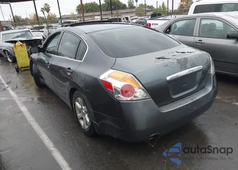 2009 Nissan Altima 2.5 S z USA, uszkodzony, nr VIN 1N4AL21E39N402182